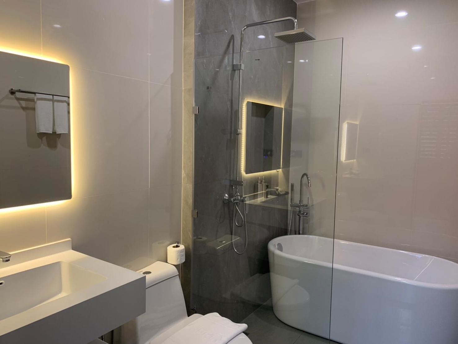 TOBEDzZ HOTEL Ranong Ngoại thất bức ảnh